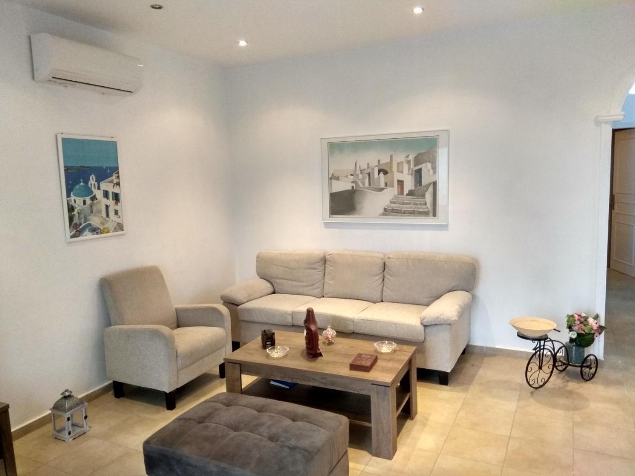 Aroma Cavas Apartment Pyrgos Kallistis Luaran gambar